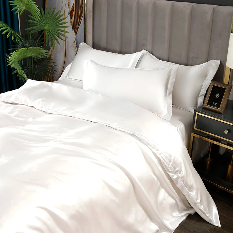 Parure de Lit en Satin blanche