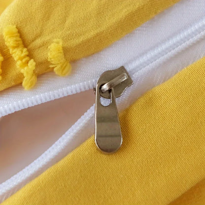 Parure de Lit Brodée Jaune